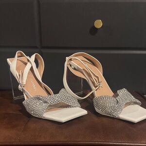 NEVER WORN! Chinese Laundry White and Silver Heels